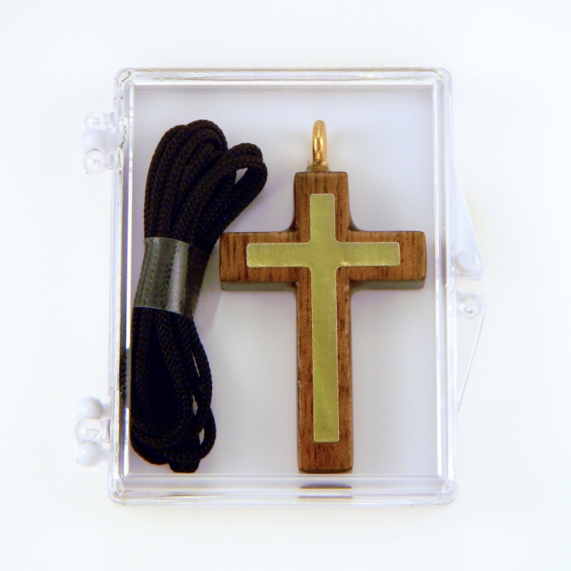 18E - Wooden cross