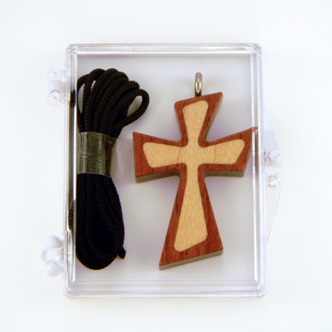 21M - Wooden cross