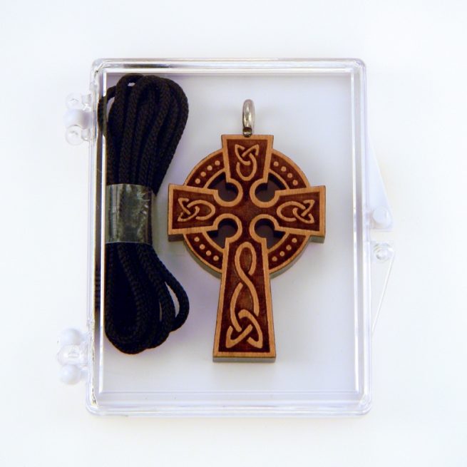 88A - Wooden celtic cross