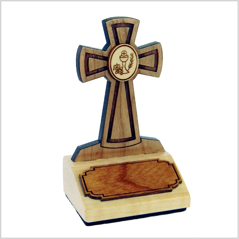 K83A - Trinket with cross, chalice