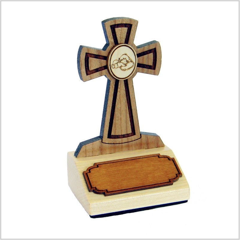 K83D - Trinket with cross, baby